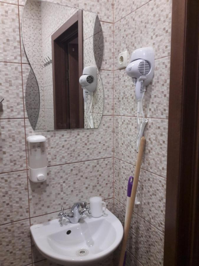 Мелодия прованса в старом центре Харьков Экстерьер фото
